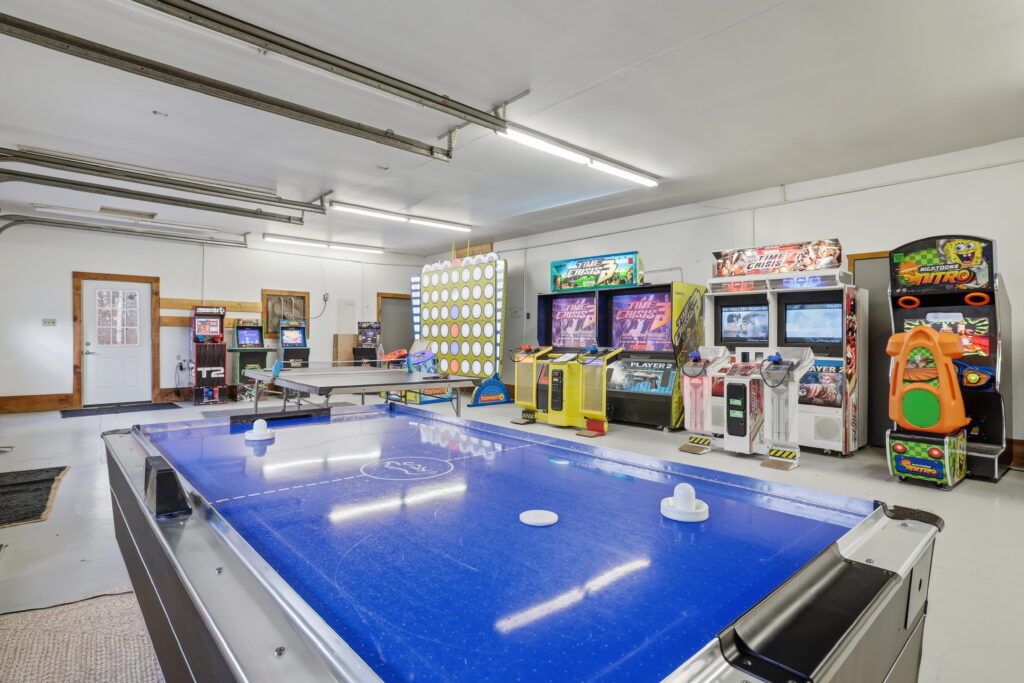 Ultimate Arcade Cresco Poconos