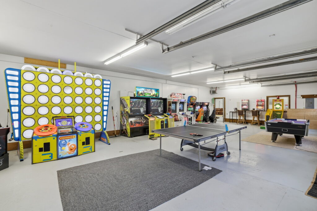 Mega Free Arcade Cresco Poconos