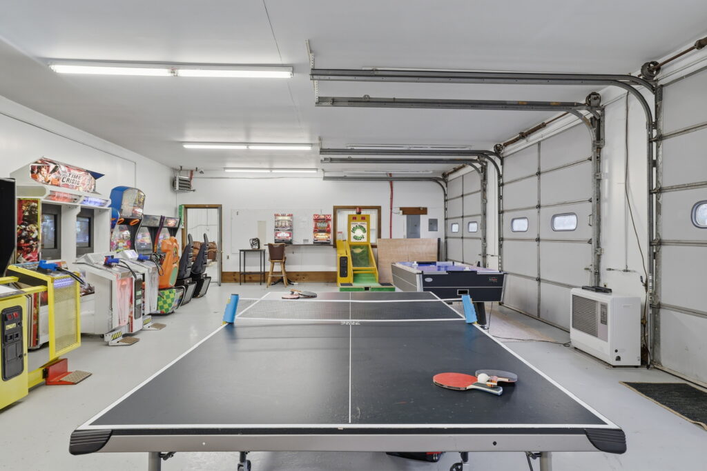 Cresco Poconos Arcade